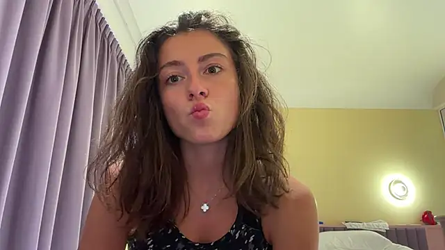 Monicaqte online show from 1, 7, 2026