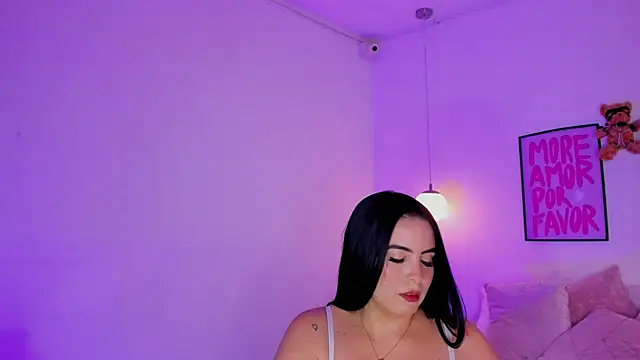 Snapshot of camilaa7 chatting on 2, 8, 2026 camilaa7 online show from 2, 8, 2026