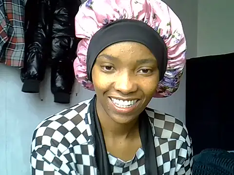 Snapshot of pretty_jaz chatting on 24, 6, 2026 pretty jaz online show from 24, 6, 2026