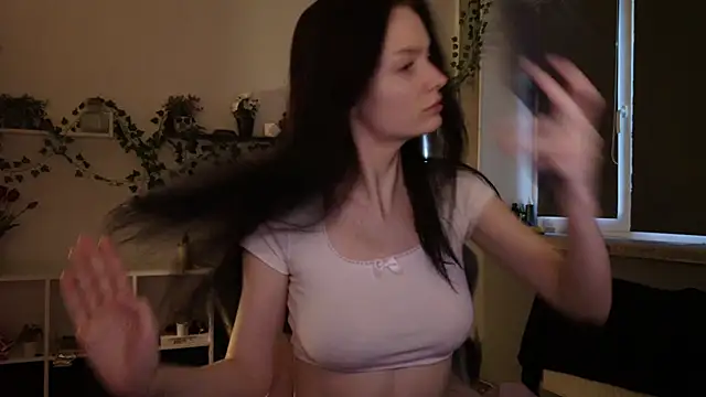 Snapshot of cute-anie chatting on 2, 7, 2026 cute-anie online show from 2, 7, 2026