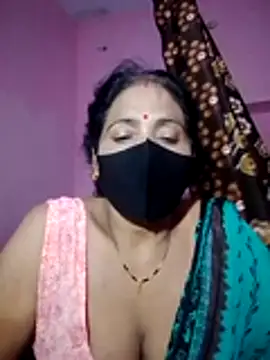 Snapshot of Noor__Malika- chatting on 16, 7, 2026 Noor Malika- online show from 16, 7, 2026
