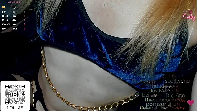 Snapshot of love_amor_ chatting on 9, 5, 2026 love amor online show from 9, 5, 2026