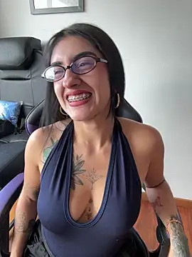 Snapshot of JennaNovva chatting on 28, 7, 2026 JennaNovva online show from 28, 7, 2026