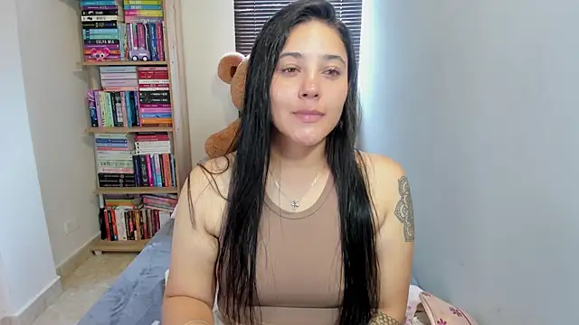 Snapshot of foxwen chatting on 21, 7, 2026 foxwen online show from 21, 7, 2026
