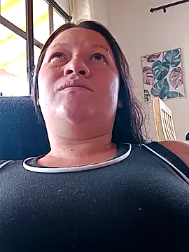 Snapshot of katiia_2 chatting on 1, 7, 2026 katiia 2 online show from 1, 7, 2026