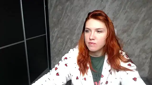 Snapshot of Reginasmilee chatting on 18, 1, 2026 Reginasmilee online show from 18, 1, 2026