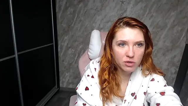 Snapshot of Reginasmilee chatting on 23, 2, 2026 Reginasmilee online show from 23, 2, 2026