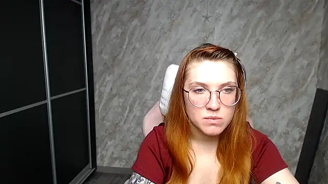 Snapshot of Reginasmilee chatting on 28, 2, 2026 Reginasmilee online show from 28, 2, 2026