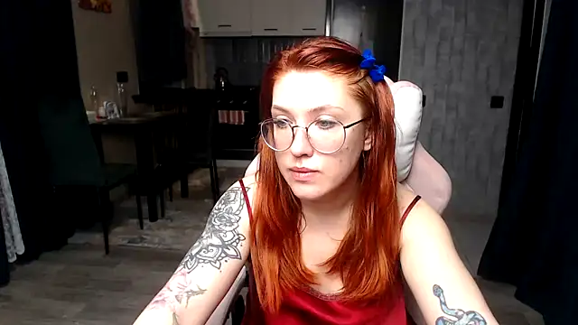 Snapshot of Reginasmilee chatting on 14, 3, 2026 Reginasmilee online show from 14, 3, 2026