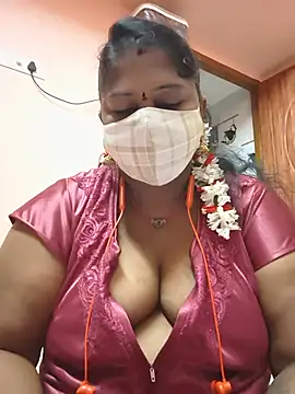Snapshot of yalini1431 chatting on 16, 7, 2026 yalini1431 online show from 16, 7, 2026
