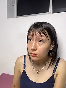 Snapshot of im_lizzy17 chatting on 13, 7, 2026 im lizzy17 online show from 13, 7, 2026