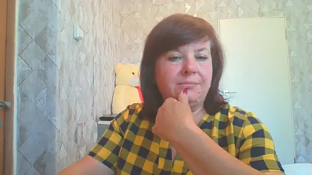 Snapshot of HannahAna39 chatting on 3, 8, 2026 HannahAna39 online show from 3, 8, 2026