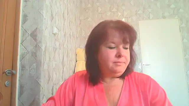 Snapshot of HannahAna39 chatting on 4, 8, 2026 HannahAna39 online show from 4, 8, 2026