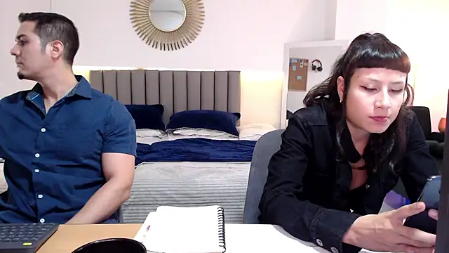 Snapshot of theoffice_couple chatting on 1, 7, 2026 theoffice couple online show from 1, 7, 2026