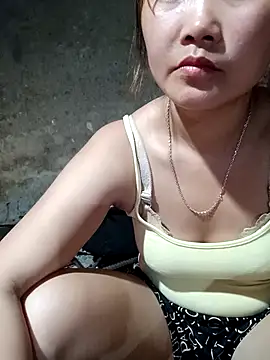 Snapshot of Emma-18h chatting on 20, 7, 2026 Emma-18h online show from 20, 7, 2026