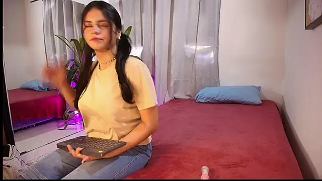 Kim lowel online show from 27, 6, 2026
