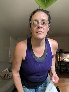 Snapshot of MatildaJane5 chatting on 13, 7, 2026 MatildaJane5 online show from 13, 7, 2026