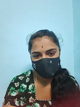 Snapshot of Megavarthinii chatting on 5, 7, 2026 Megavarthinii online show from 5, 7, 2026