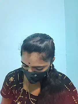 Snapshot of Megavarthinii chatting on 5, 7, 2026 Megavarthinii online show from 5, 7, 2026