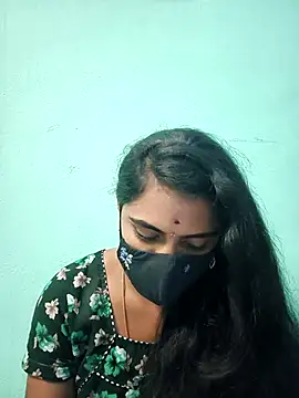 Snapshot of Megavarthinii chatting on 13, 7, 2026 Megavarthinii online show from 13, 7, 2026