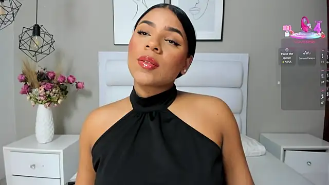 christineowens  online show from 30, 6, 2026