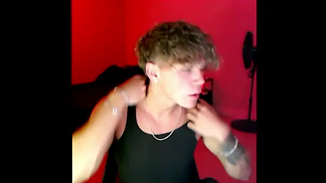 Snapshot of TheOnlyLogan chatting on 24, 6, 2026 TheOnlyLogan online show from 24, 6, 2026