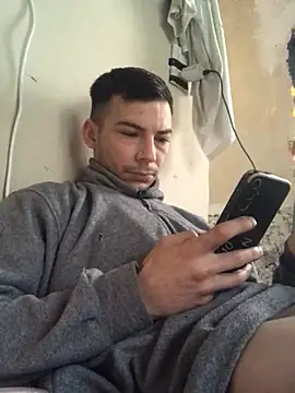 Snapshot of Martindlp2 chatting on 16, 7, 2026 Martindlp2 online show from 16, 7, 2026