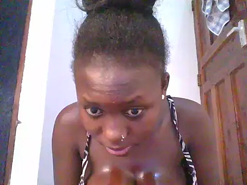 Snapshot of sweet_passion254 chatting on 10, 7, 2026 sweet passion254 online show from 10, 7, 2026