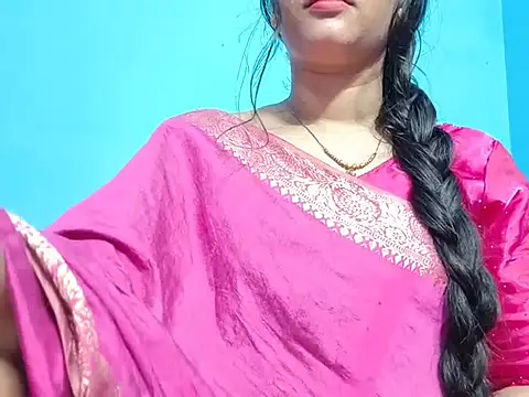 Snapshot of Adhiti_1 chatting on 14, 7, 2026 Adhiti 1 online show from 14, 7, 2026