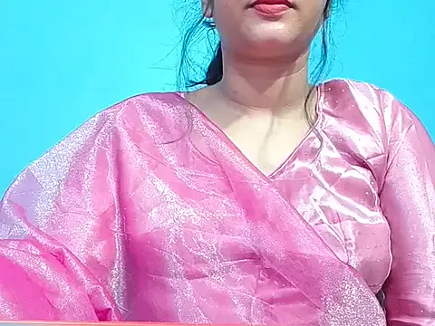 Snapshot of Adhiti_1 chatting on 27, 7, 2026 Adhiti 1 online show from 27, 7, 2026