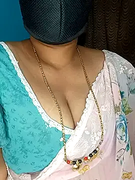 Snapshot of Anusha_cute27 chatting on 1, 7, 2026 Anusha cute27 online show from 1, 7, 2026