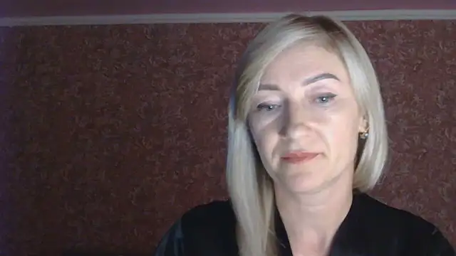 Snapshot of moonlightAnna chatting on 13, 7, 2026 moonlightAnna online show from 13, 7, 2026