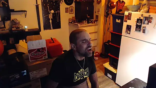Daddy Werewolf online show from 4, 7, 2026