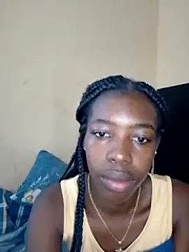 Snapshot of beautyquin2 chatting on 3, 7, 2026 beautyquin2 online show from 3, 7, 2026