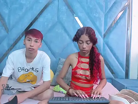 Snapshot of LexxyAndAres chatting on 6, 7, 2026 LexxyAndAres online show from 6, 7, 2026