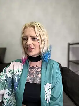 Snapshot of gothcloe chatting on 4, 7, 2026 gothcloe online show from 4, 7, 2026