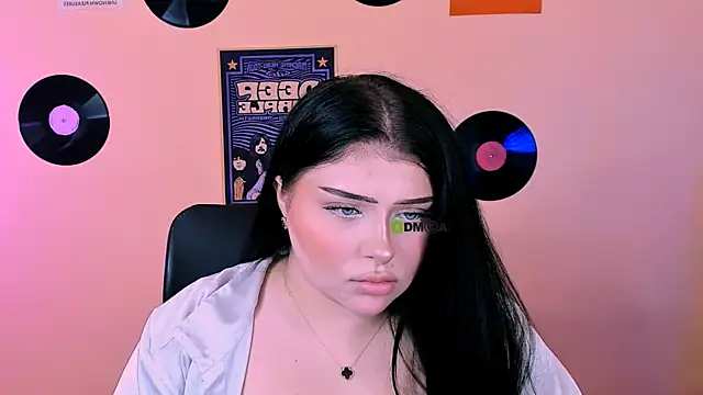 Snapshot of amanda_striking chatting on 5, 7, 2026 amanda striking online show from 5, 7, 2026