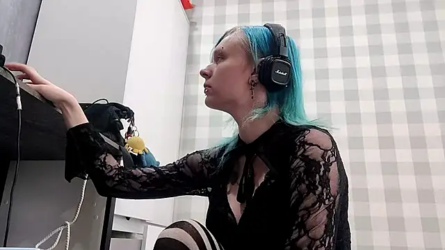 Snapshot of ZolaCoonradt chatting on 7, 7, 2026 ZolaCoonradt online show from 7, 7, 2026