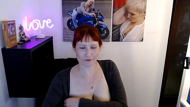 Snapshot of GileraBabe chatting on 26, 7, 2026 GileraBabe online show from 26, 7, 2026