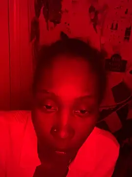Snapshot of blaquebeauty chatting on 4, 7, 2026 blaquebeauty online show from 4, 7, 2026