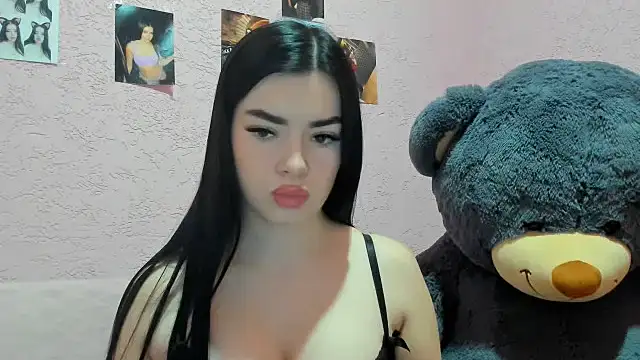 Snapshot of Alina9732 chatting on 10, 7, 2026 Alina9732 online show from 10, 7, 2026