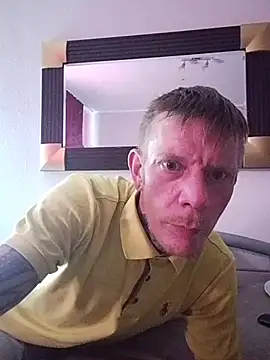 Snapshot of mr_candy1986 chatting on 9, 7, 2026 mr candy1986 online show from 9, 7, 2026