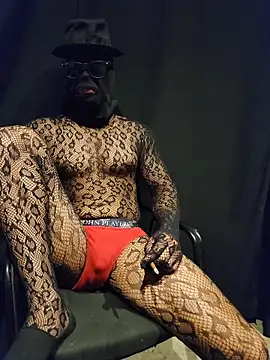 Snapshot of power_cock_ranger chatting on 8, 7, 2026 power cock ranger online show from 8, 7, 2026