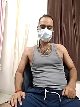 Snapshot of darinda9090 chatting on 15, 7, 2026 darinda9090 online show from 15, 7, 2026