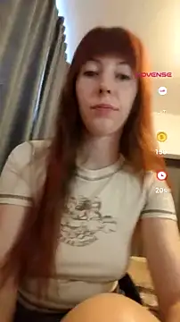 Snapshot of SteviaHotBloom chatting on 9, 7, 2026 SteviaHotBloom online show from 9, 7, 2026