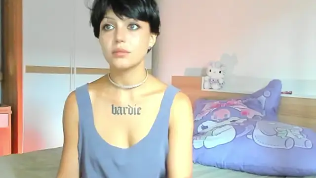 Snapshot of JennyMiuMiu chatting on 17, 7, 2026 JennyMiuMiu online show from 17, 7, 2026