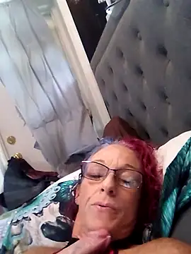 Midnightrayne online show from 11, 7, 2026