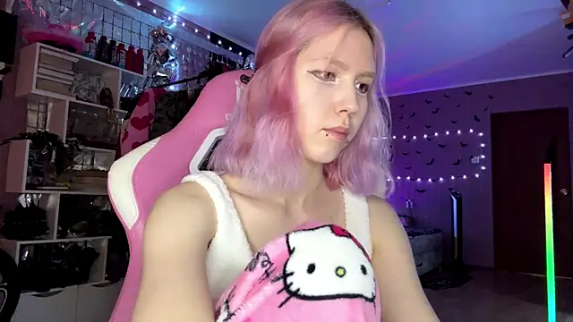 Snapshot of lonely_bunny chatting on 16, 7, 2026 lonely bunny online show from 16, 7, 2026