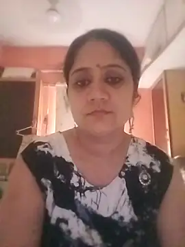 Snapshot of Pooja-bedi chatting on 12, 7, 2026 Pooja-bedi online show from 12, 7, 2026