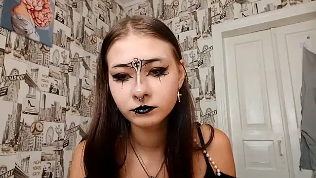 Snapshot of Just__Darling chatting on 13, 7, 2026 Just Darling online show from 13, 7, 2026